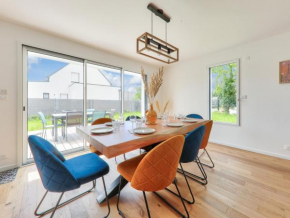 Maison neuve pour 8, 800m des plages